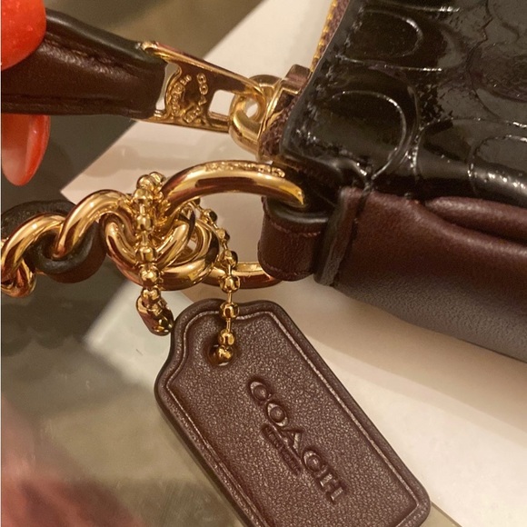 NEW COACH wristlet F11940 signature black patent leather oxblood purse gold NWOT - Picture 4 of 12